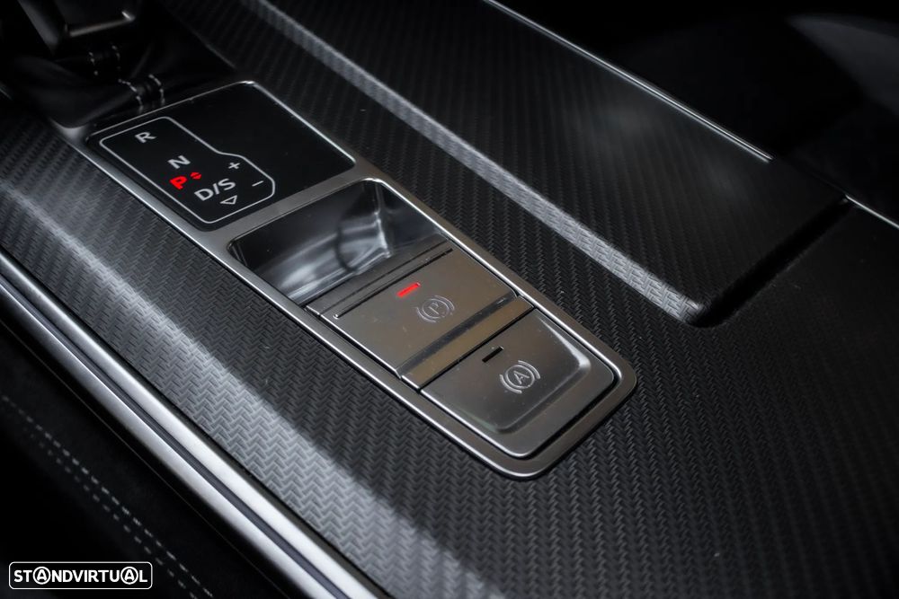 Audi RS6 Avant 4.0 TFSI quattro Tiptronic - 24