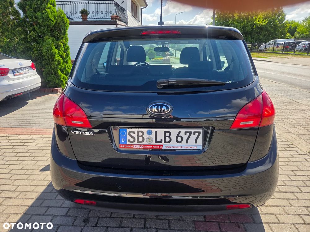 Kia Venga 1.4 CVVT Edition 7 - 8