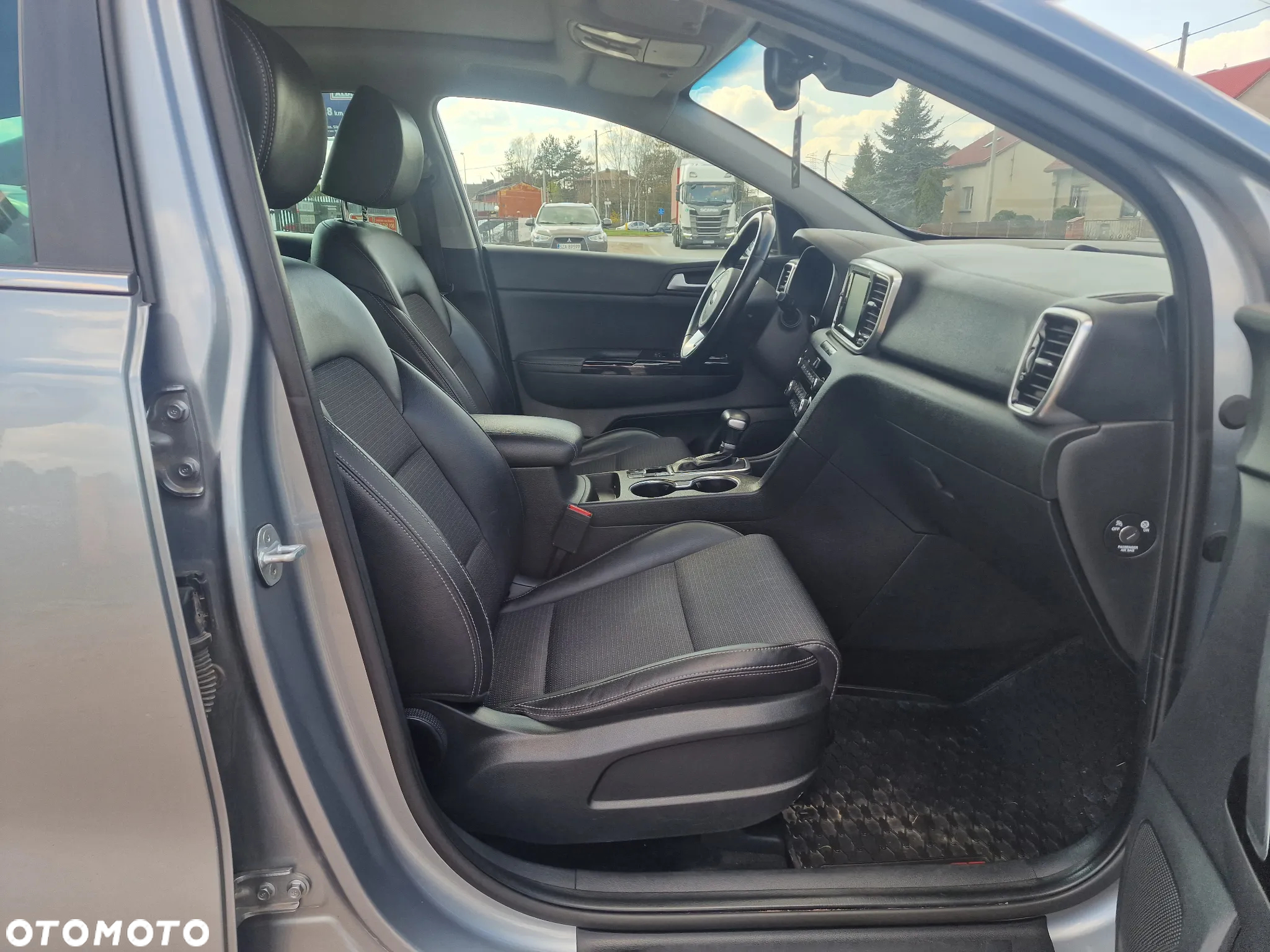 Kia Sportage 1.6 CRDI L Business Line 4WD DCT - 19
