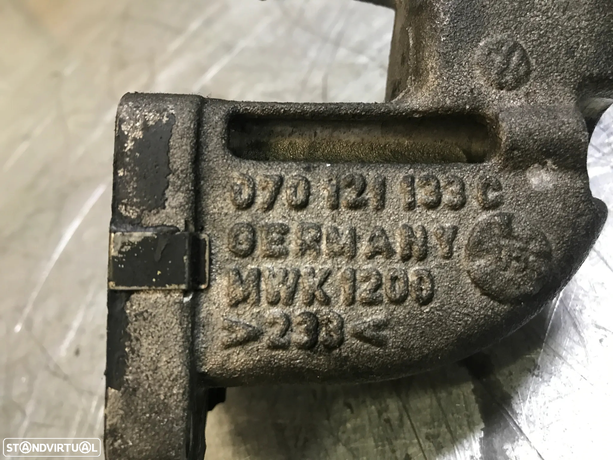 FALANGE DO TERMOSTATO VOLKSWAGEN TOUAREG / TRANSPORTER 2.5TDI 070121133C - 6