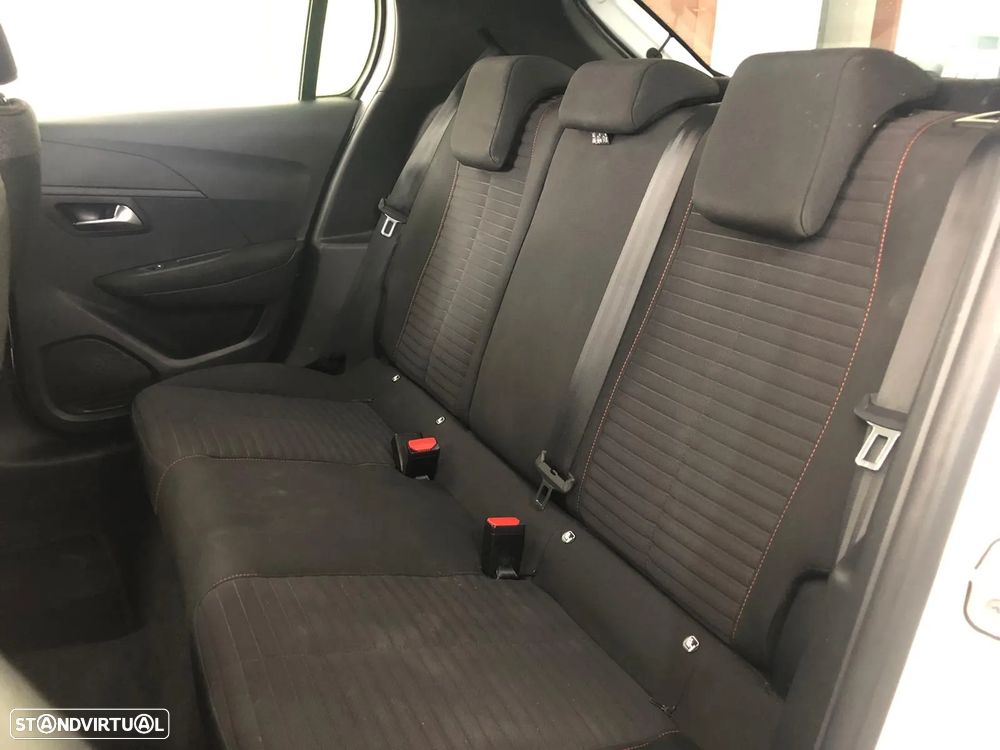 Peugeot 208 1.2 PureTech Active Pack - 11