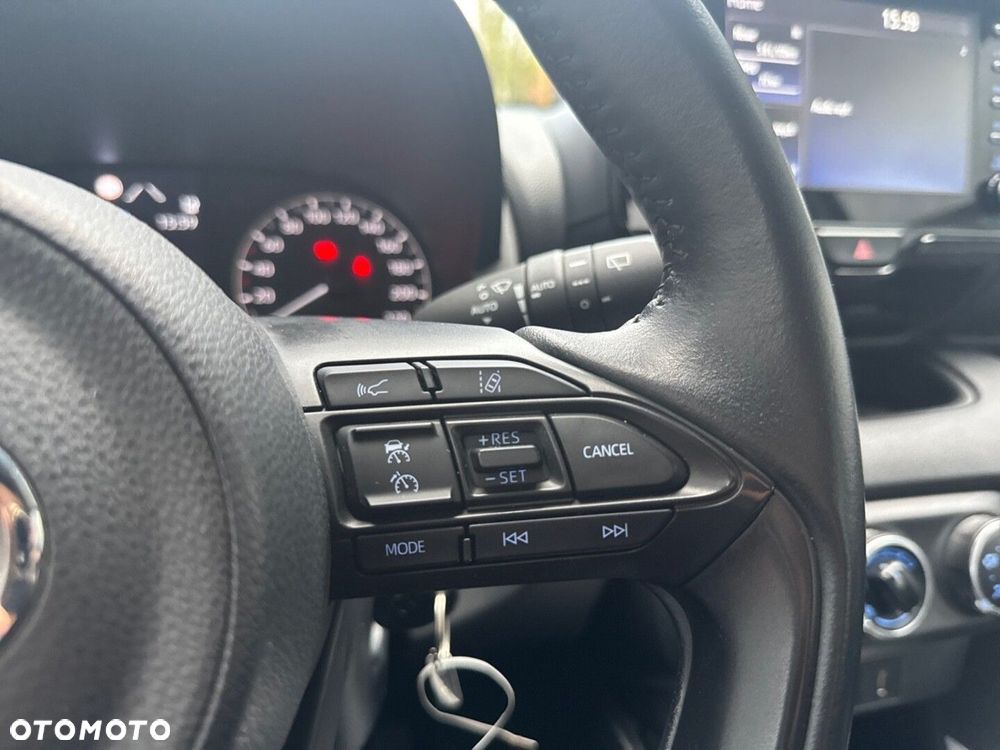 Toyota Yaris 1.5 Comfort - 16