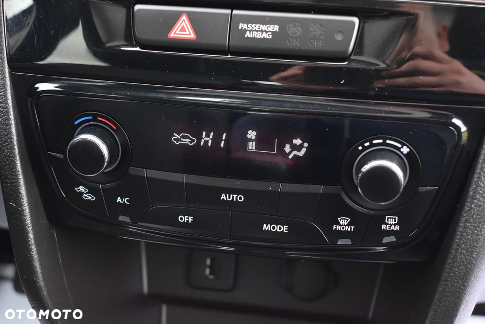 Suzuki Vitara 1.6 DDiS (4x4) Allgrip Comfort - 34