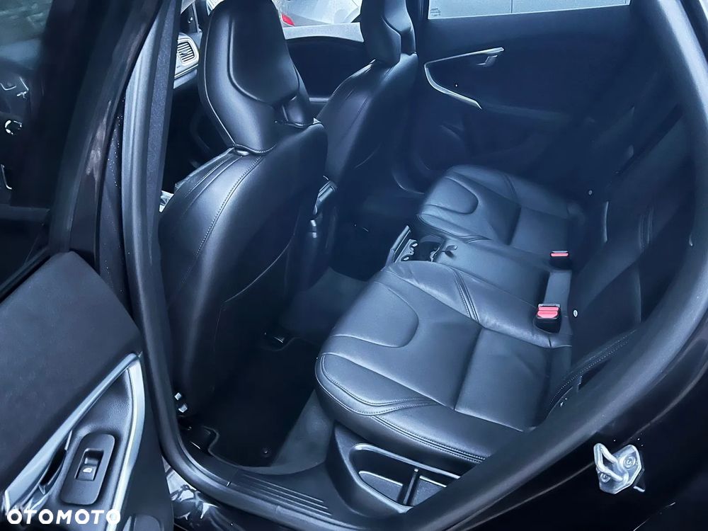 Volvo V40 2018 photo 4
