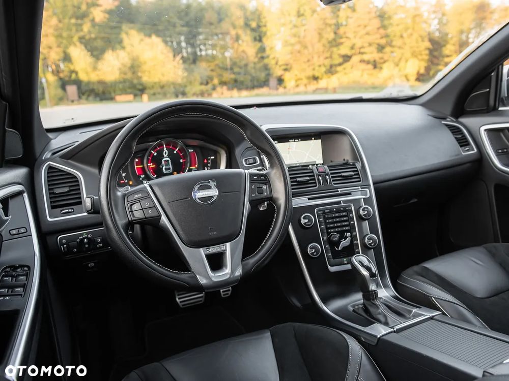 Volvo XC 60 D4 Geartronic Summum - 27