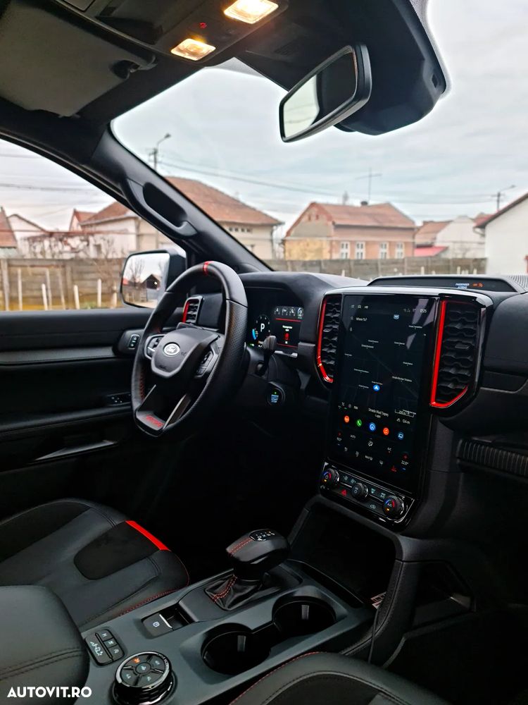 Ford Raptor - 24