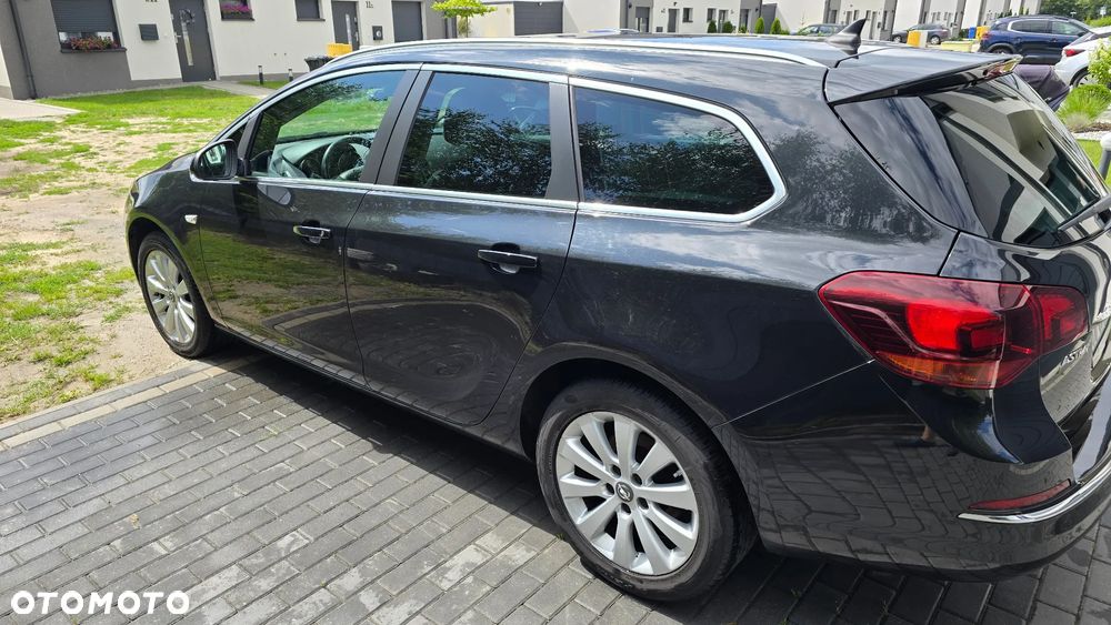 Opel Astra 1.6 CDTI Cosmo - 4