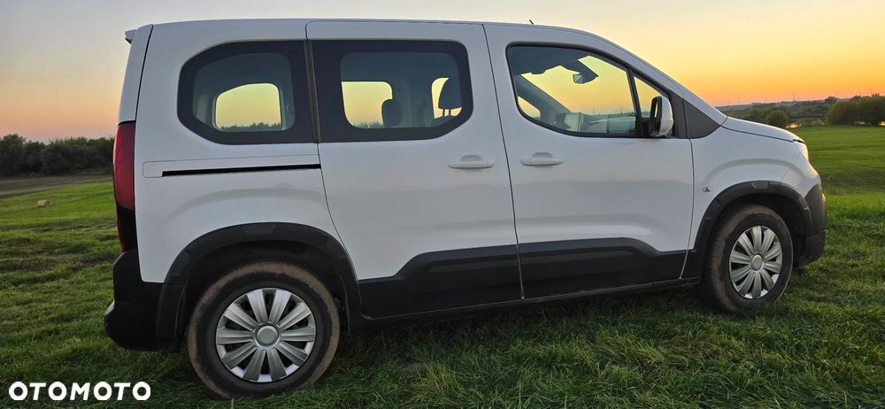 Peugeot Rifter 1.5 BlueHDI Allure Pack S&S - 21