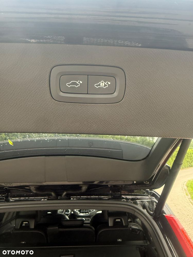 Volvo XC 90 B5 D AWD R-Design 7os - 19