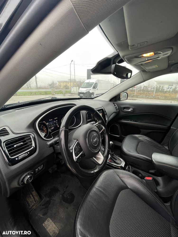 Jeep Compass - 14