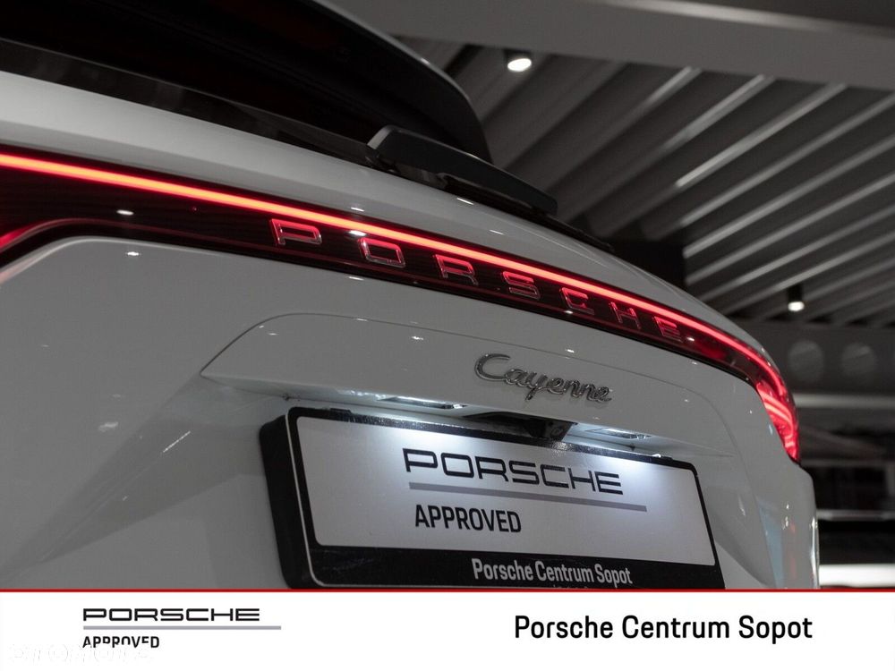 Porsche Cayenne Standard - 22