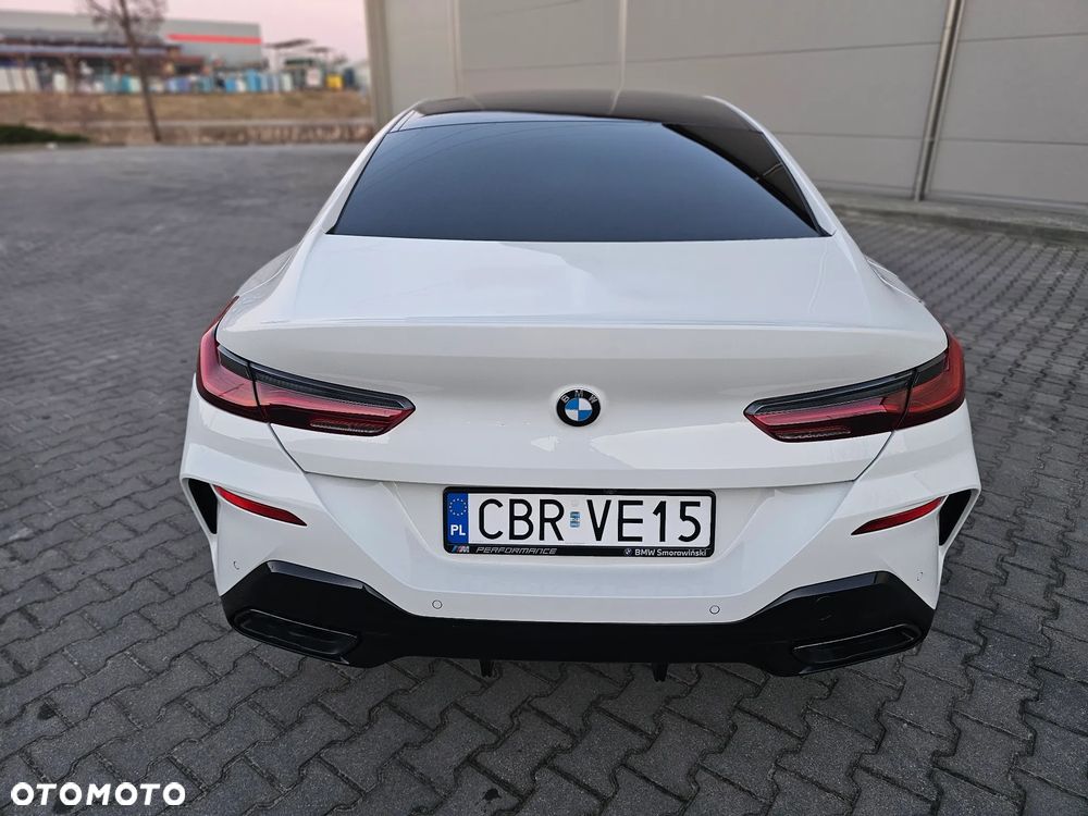 BMW Seria 8 840i - 6