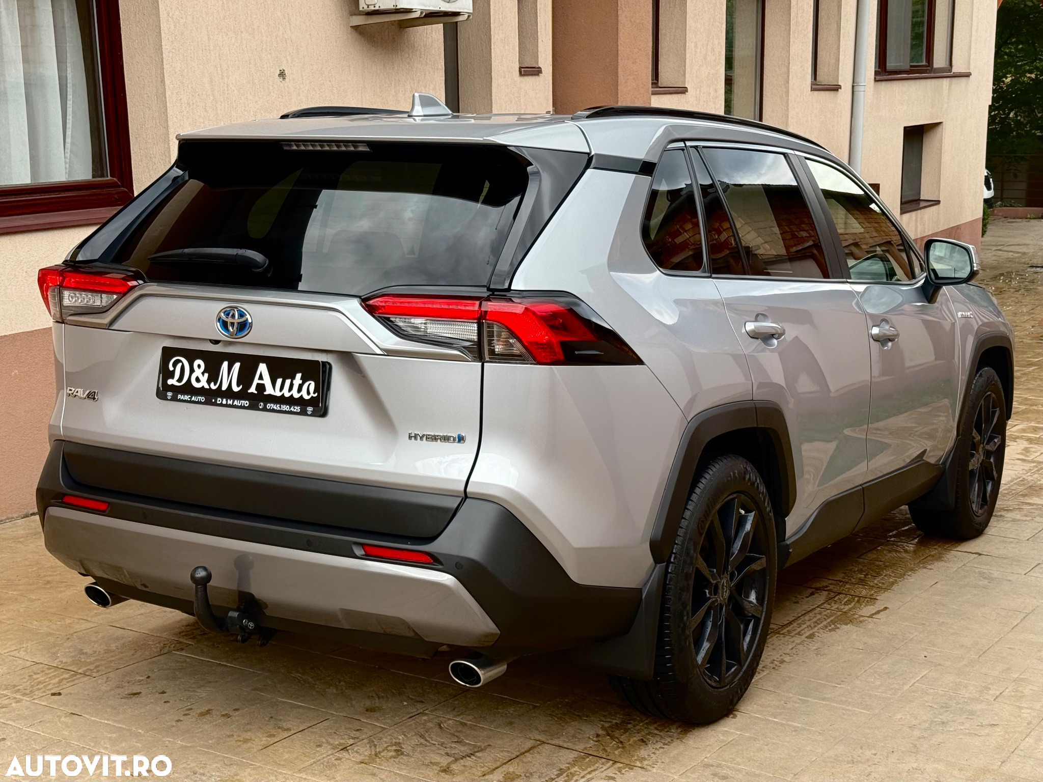 Toyota RAV4 - 5