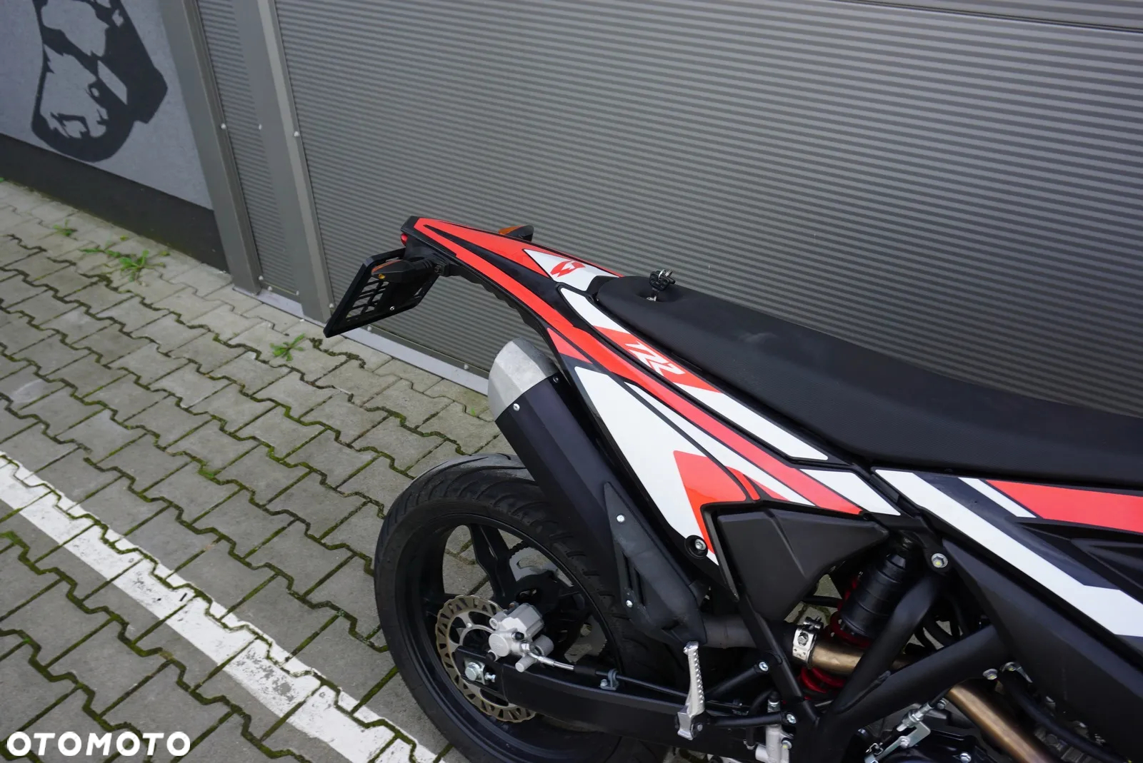 Beta RR - 11