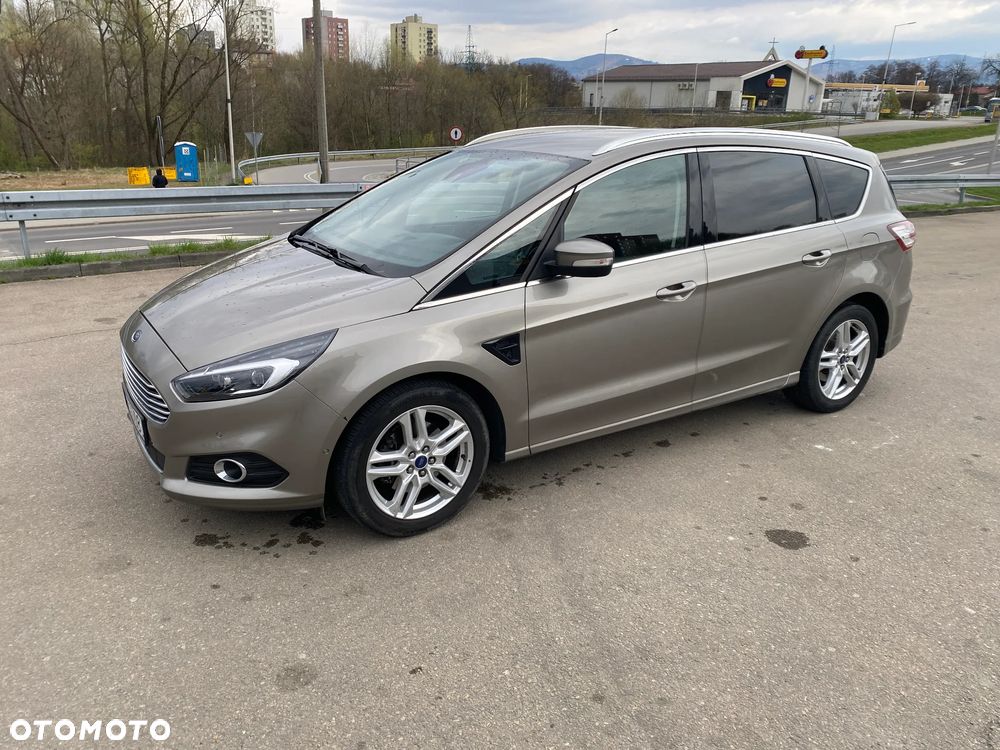Ford S-Max - 9