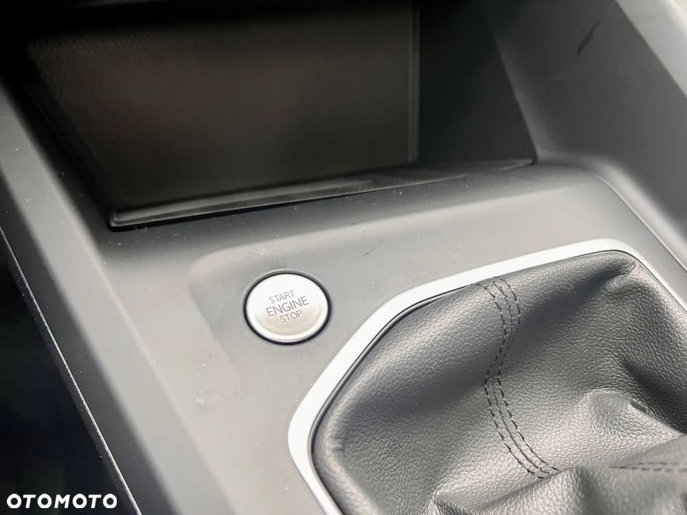 Volkswagen Golf 1.5 TSI Life Plus - 12