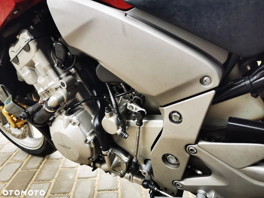 Honda CBF - 27