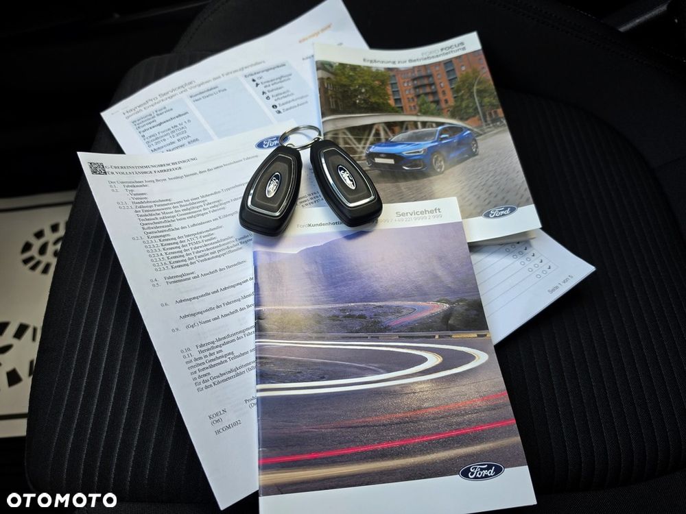 Ford Focus 1.0 EcoBoost STart-Stopp-System TITANIUM - 37