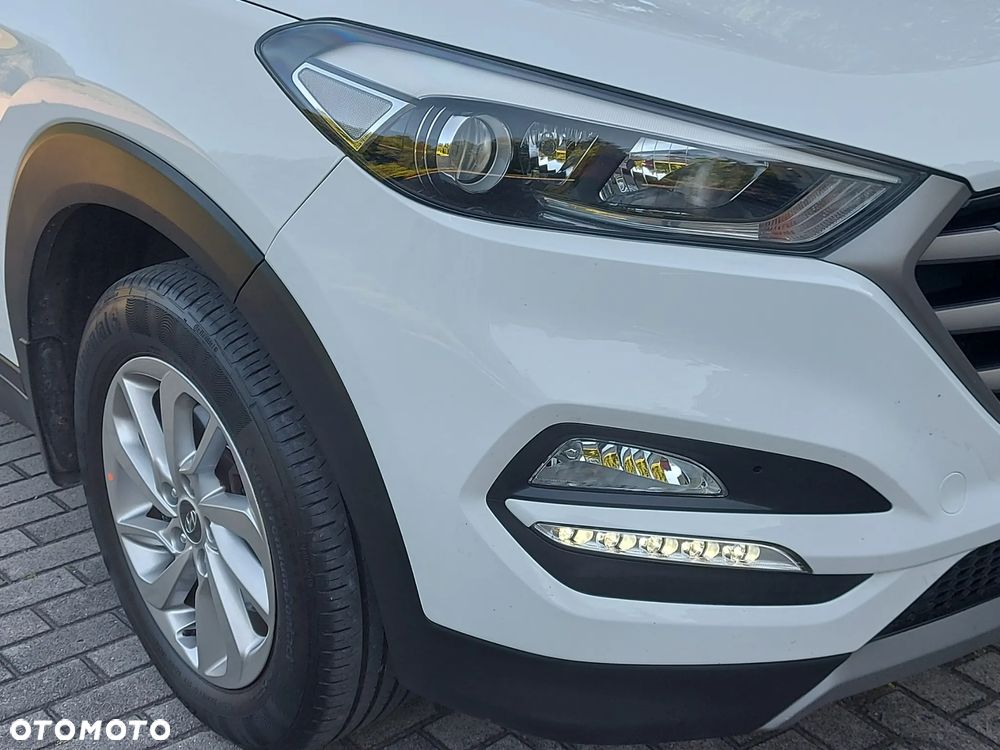 Hyundai Tucson 1.6 GDI BlueDrive Design 2WD - 18