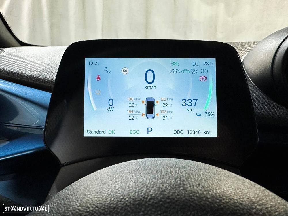 BYD Dolphin 60.4 kWh Design - 39