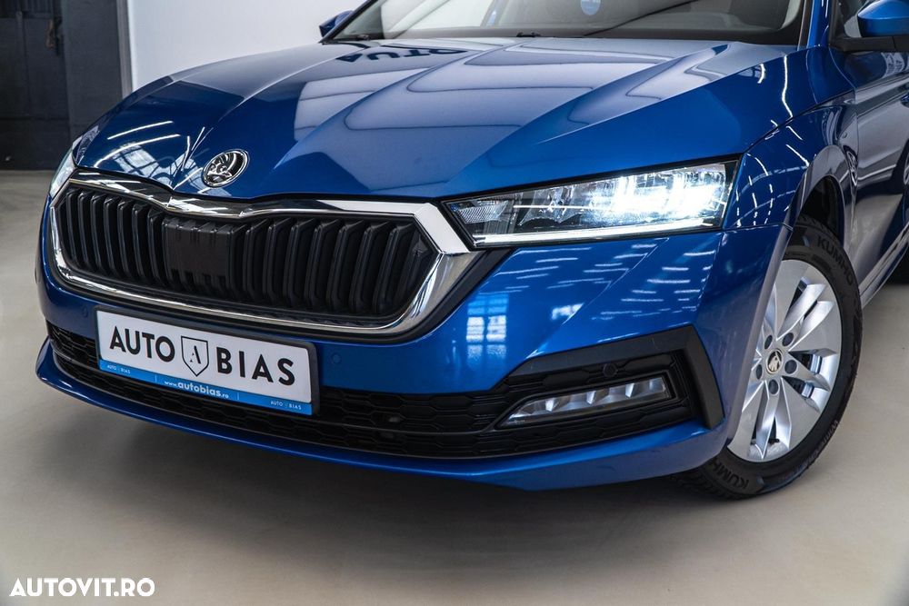 Skoda Octavia 2.0 TDI DSG Style - 11