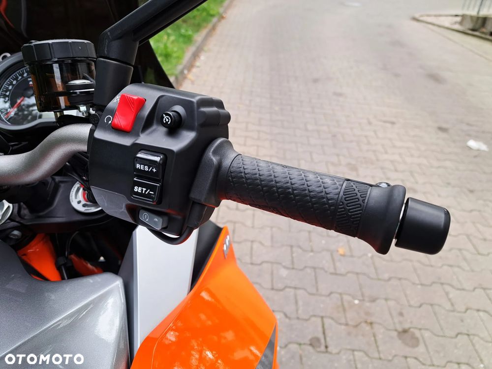 KTM Super Duke - 12