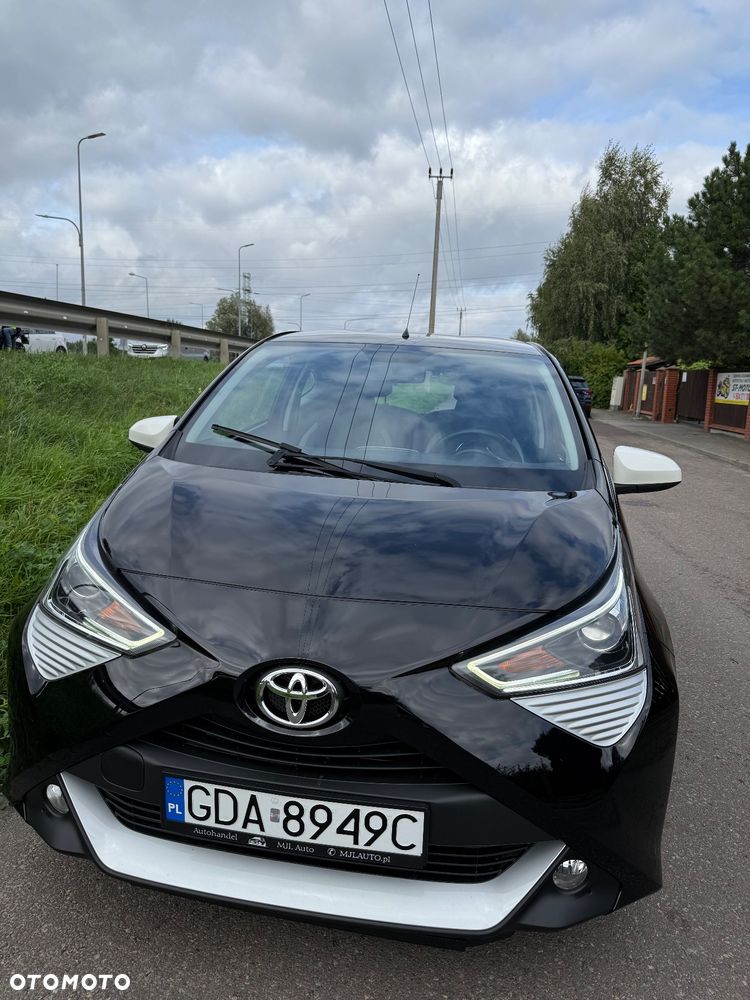 Toyota Aygo x-play - 2