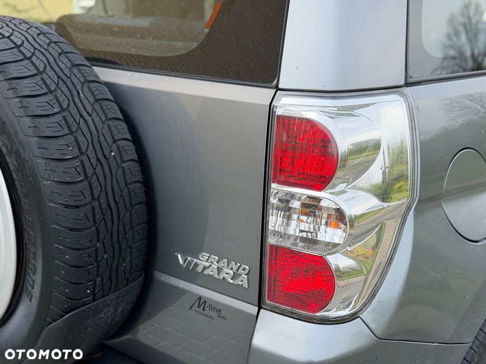 Suzuki Grand Vitara 1.6 - 11
