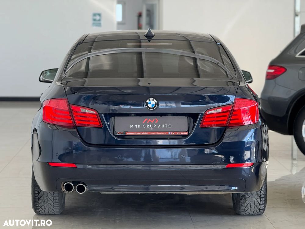 BMW Seria 5 520d - 4