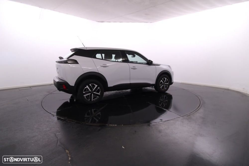 Peugeot 2008 1.2 PureTech Active - 9