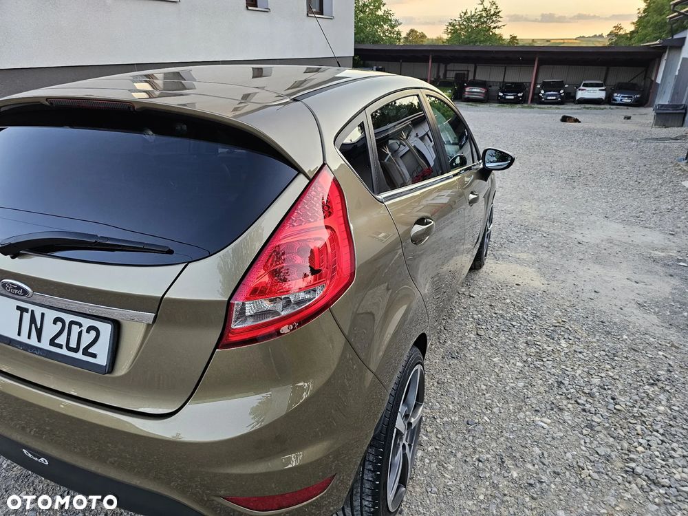 Ford Fiesta 1.6 Ti-VCT Titanium - 33
