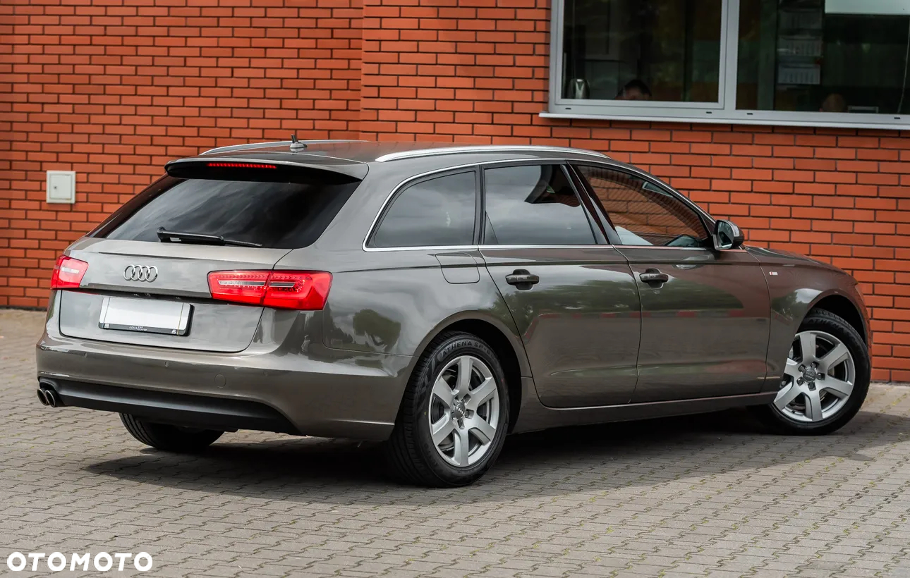 Audi A6 Avant 2.0 TDI DPF multitronic sport selection - 13