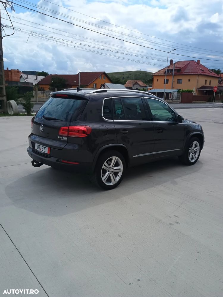 Volkswagen Tiguan 2.0 TDI DPF 4Motion BlueMotion Technology Lounge Sport & Style - 7