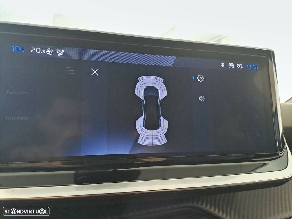 Peugeot 2008 1.2 Hybrid Allure e-DCS6 - 24