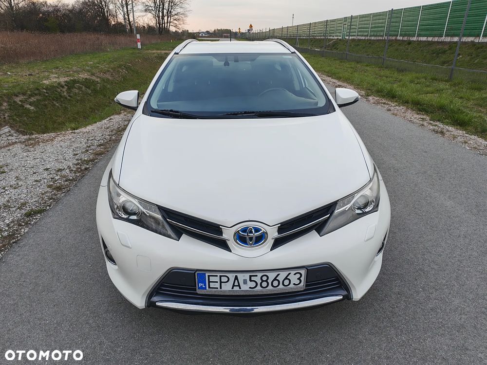Toyota Auris - 2