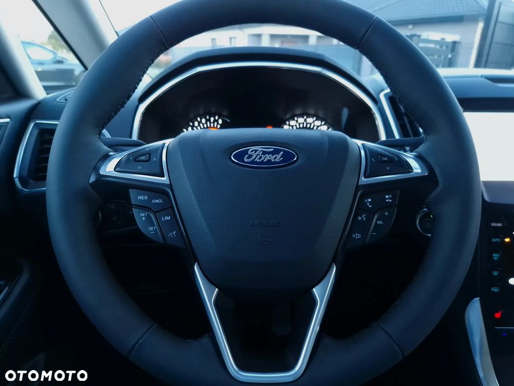 Ford S-Max 1.5 EcoBoost Titanium - 41