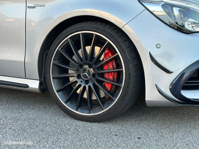 Mercedes-Benz CLA 45 AMG 4Matic Speedshift DCT 7G Night Edition - 28