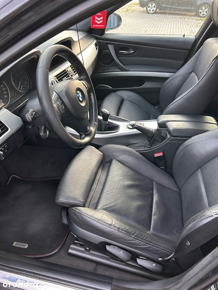 BMW Seria 3 320i - 20