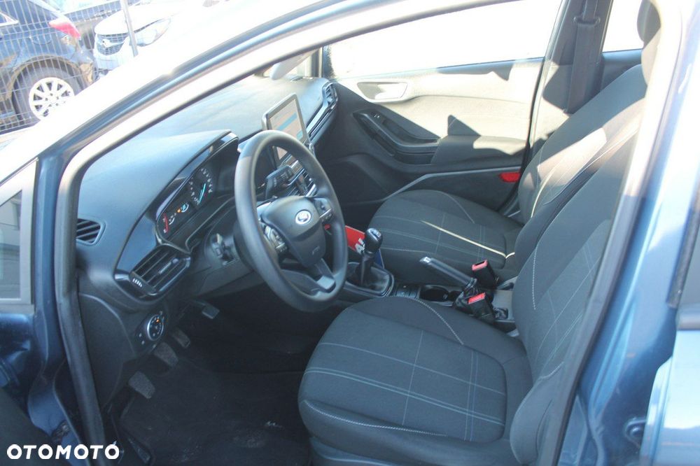 Ford Fiesta - 9