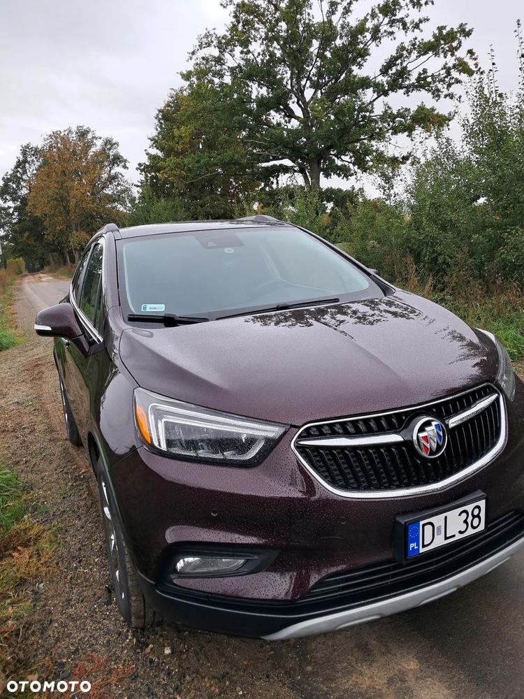 Buick Encore - 2