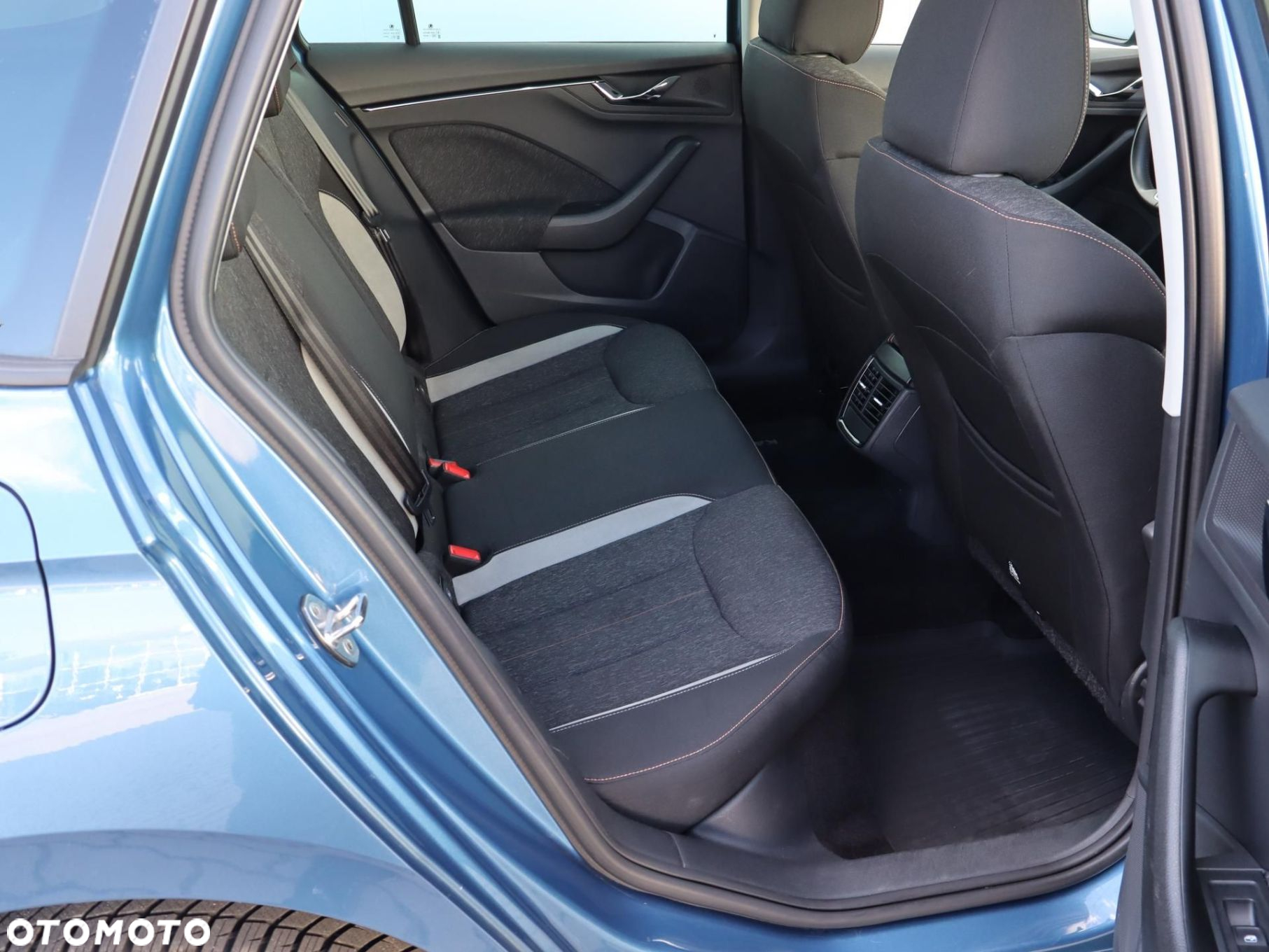 Skoda Kamiq 1.5 TSI Style DSG - 7