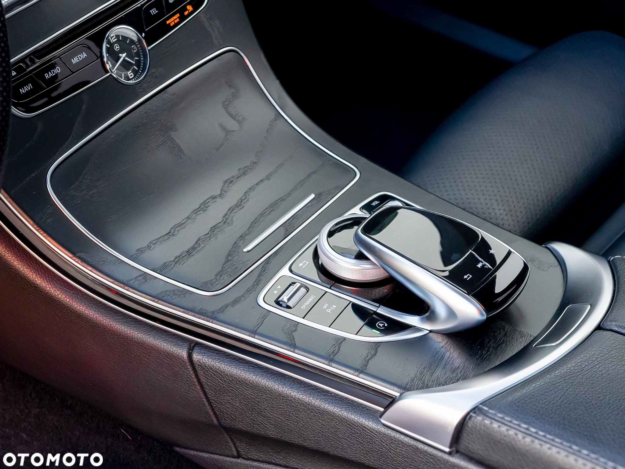 Mercedes-Benz Klasa C 200 4-Matic 9G-TRONIC - 24