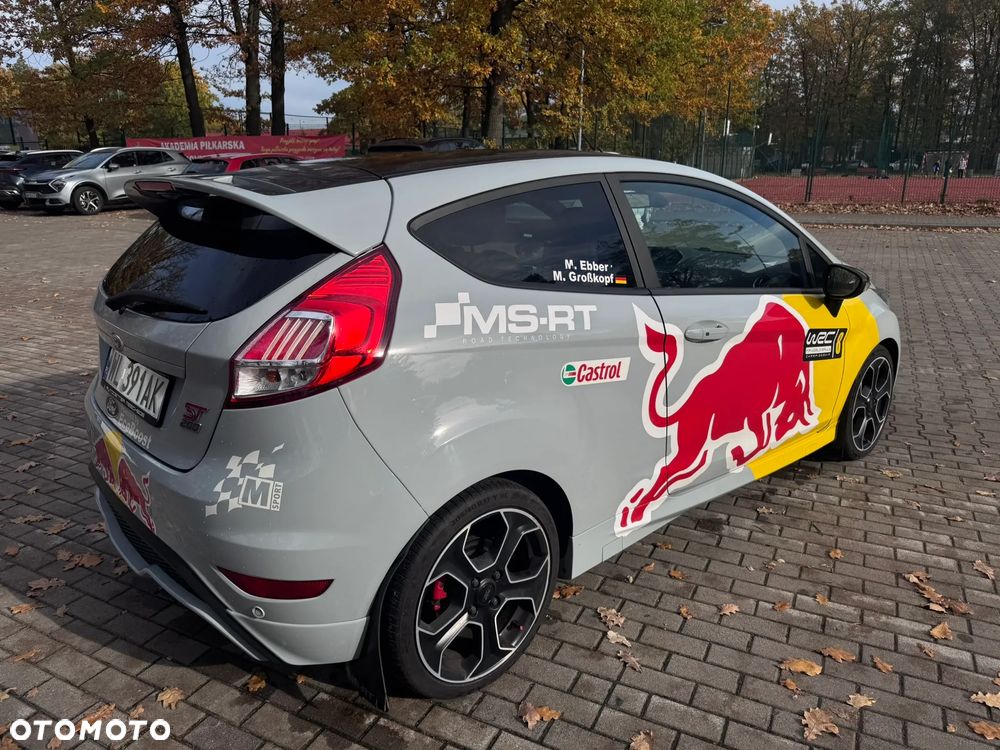 Ford Fiesta ST200 - 20