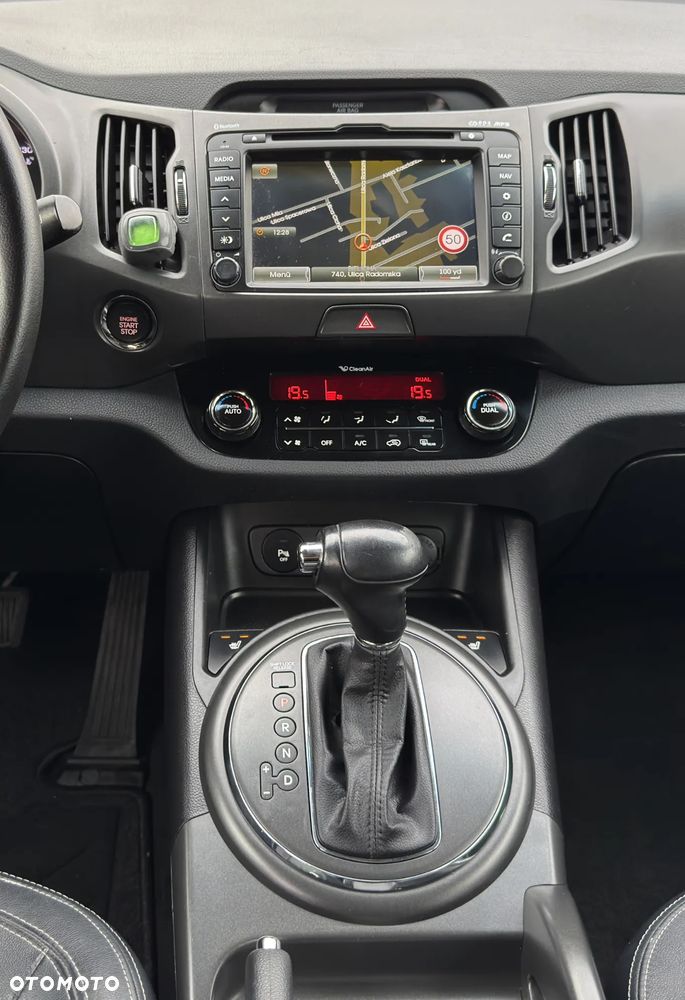 Kia Sportage 2.0 CVVT 4WD Automatik Spirit - 33