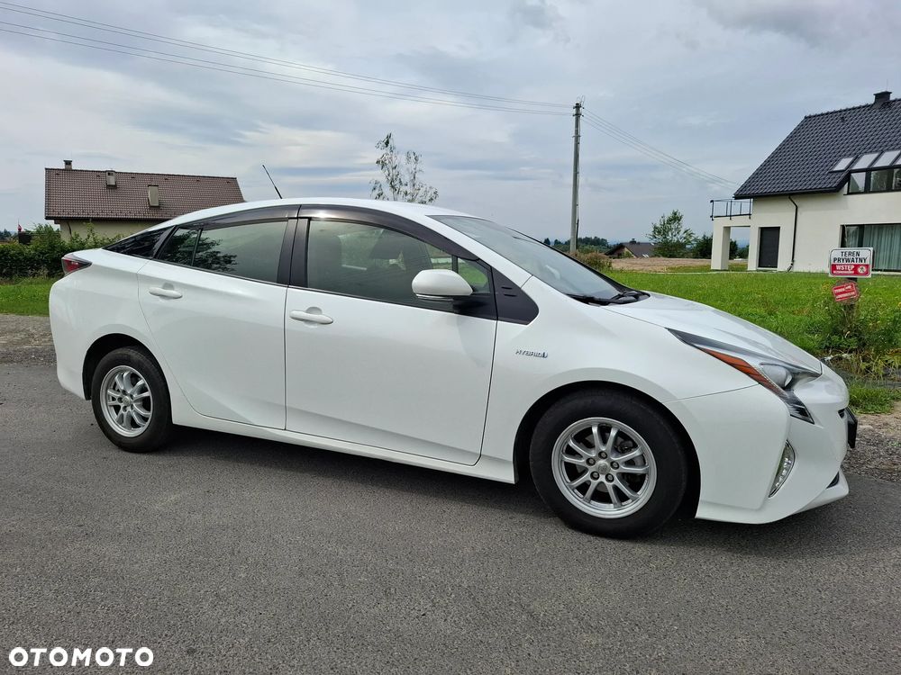 Toyota Prius Hybrid Comfort - 7