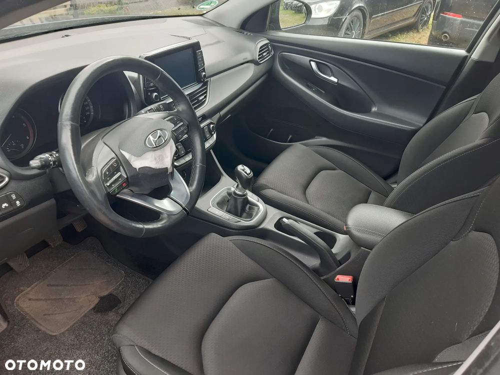 Hyundai i30 1.6 CRDI EDITION 30+ - 10