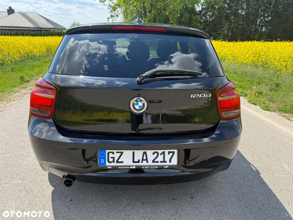 BMW Seria 1 120d Sport Line - 7