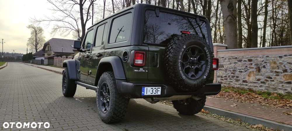 Jeep Wrangler - 5