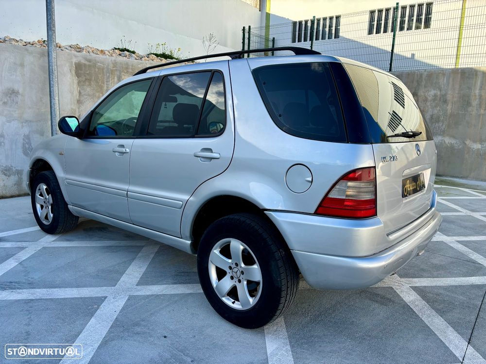 Mercedes-Benz ML 270 - 15