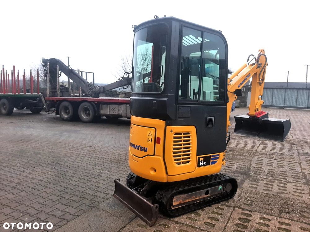 Komatsu PC14-3 - 4